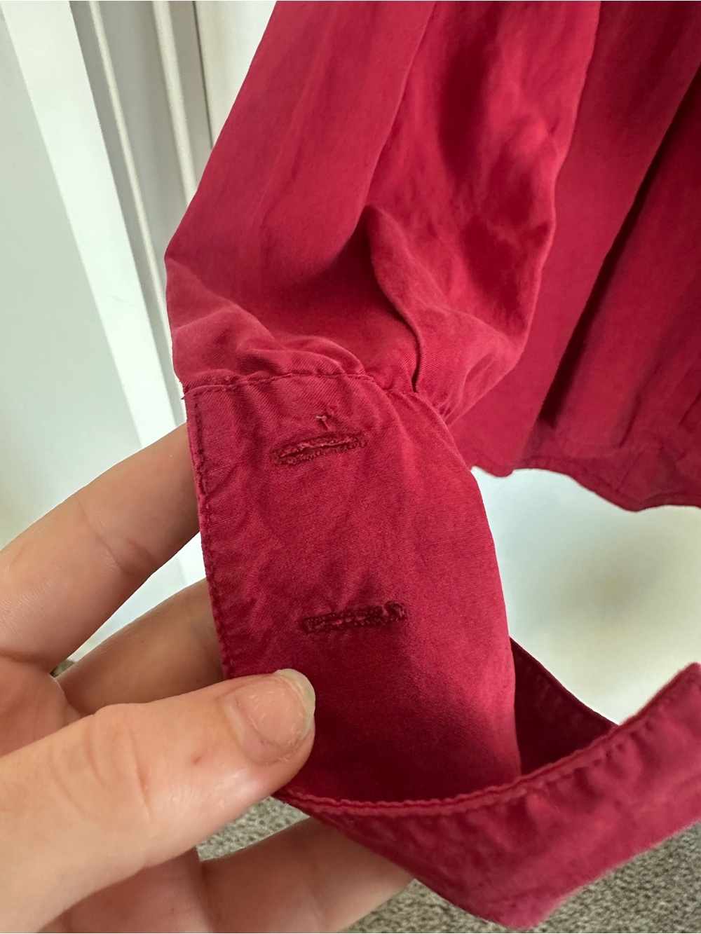 Ann Taylor 100% Silk Red Long-Sleeve Button-Down Blouse - Picture 5 of 10